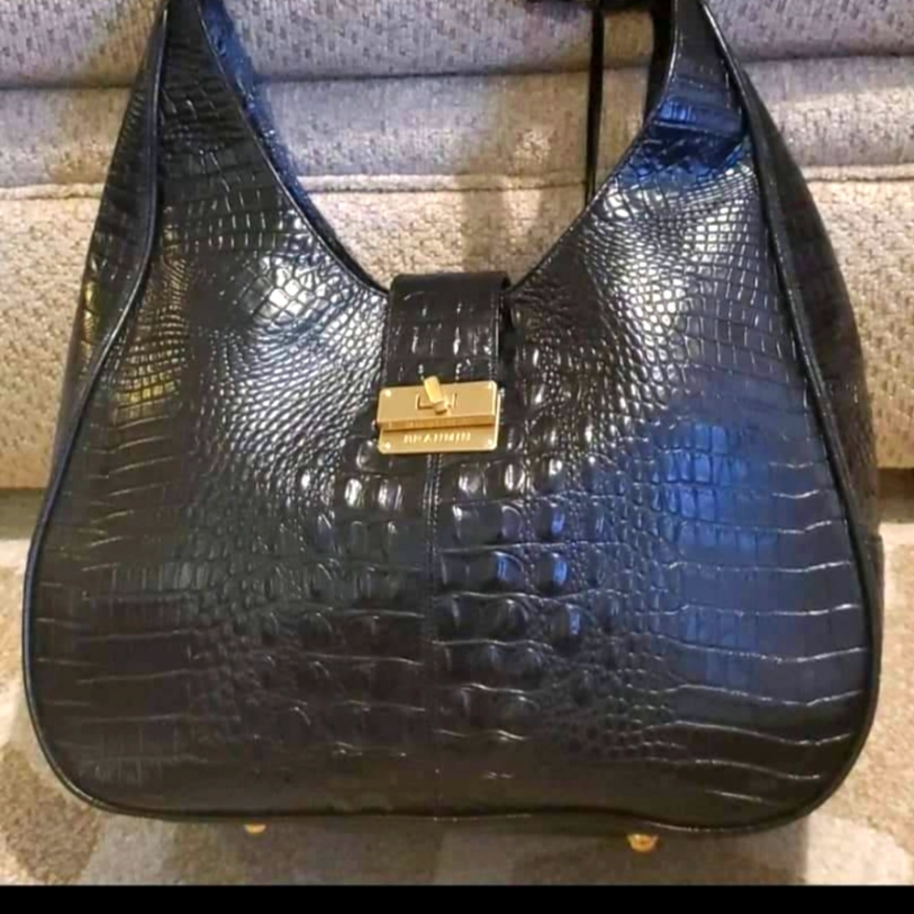 Brahmin Handbag and wallet set